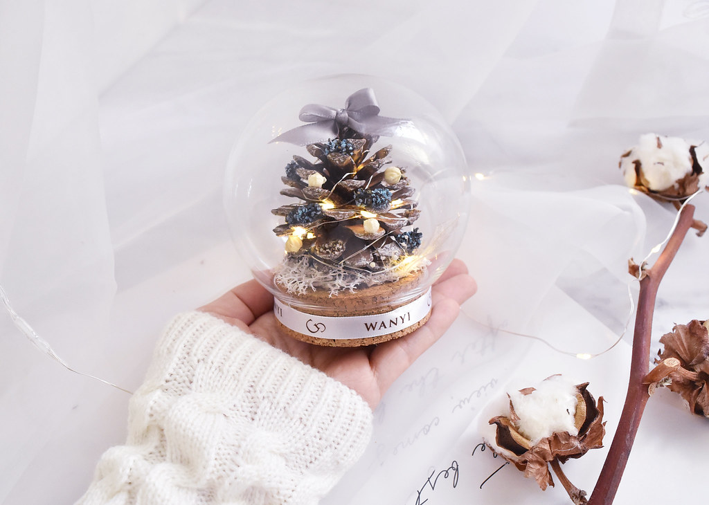 松果聖誕樹魔法球小夜燈 乾燥花  聖誕禮盒 交換禮物 附聖誕包裝 - 擺飾/家飾品 - 植物．花 咖啡色