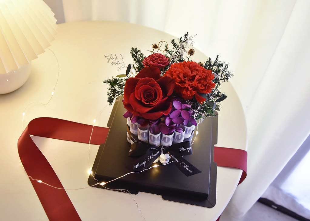 有錢花蛋糕禮盒 永生花 乾燥花 新年紅包 情人節 生日 母親節 - 乾燥花/永生花 - 植物．花 紅色
