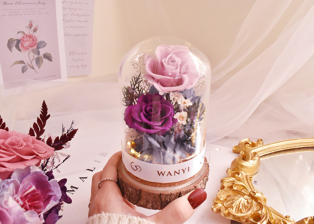 玫瑰花/康乃馨玻璃罩 乾燥花 永生花 夜燈 婚禮 母親節禮物 畢業 - 乾燥花/永生花 - 植物.花 多色