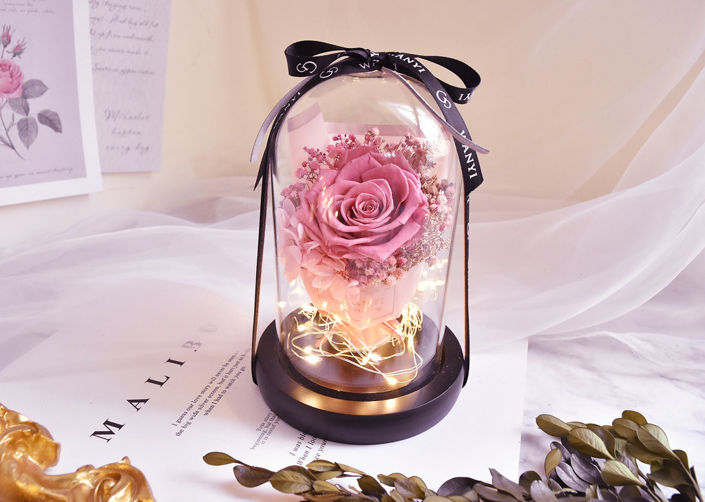 永生玫瑰花束玻璃燈罩 向日葵  乾燥花 生日 情人節 送禮 教師節 - 乾燥花/永生花 - 植物．花 