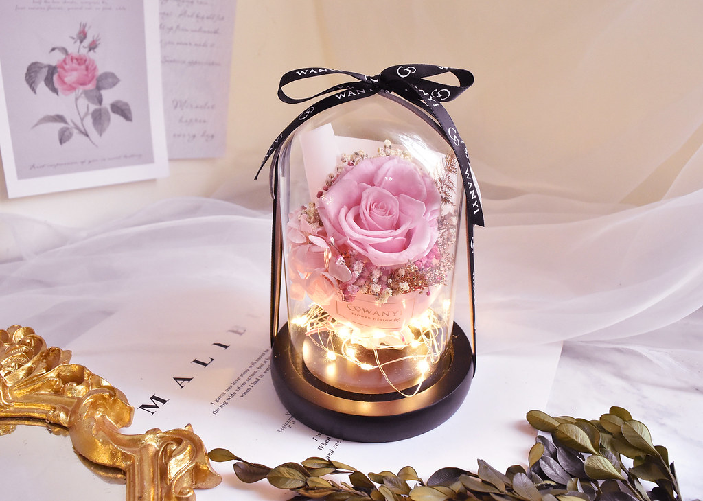 永生玫瑰花束玻璃燈罩 向日葵  乾燥花 生日 情人節 送禮 教師節 - 乾燥花/永生花 - 植物．花 